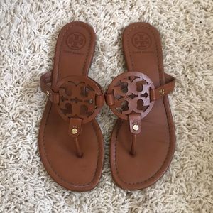 TORY BURCH FLIP FLOPS